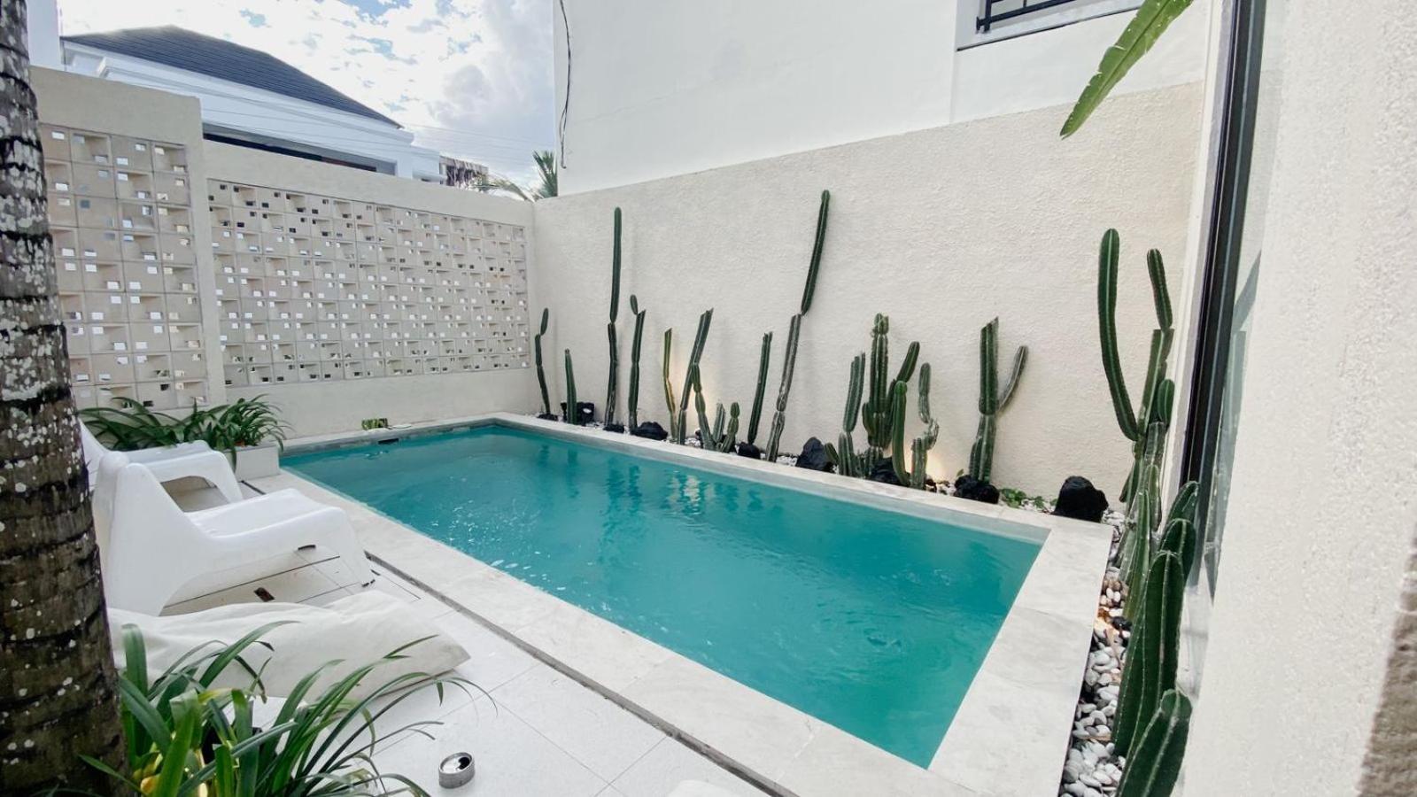 Escotel Tempekan Guest House Canggu  Exterior photo